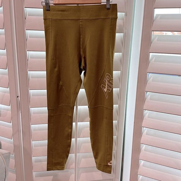 Nike Air Women's High-Waisted Graphic Leggings workout pants new - Picture 2 of 3